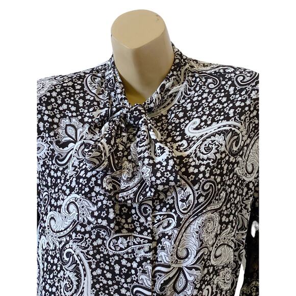 EXPRESS Womens Size XS Paisley Lace Sleeve Tie Neck Button Up Shirt Top - Picture 5 of 8